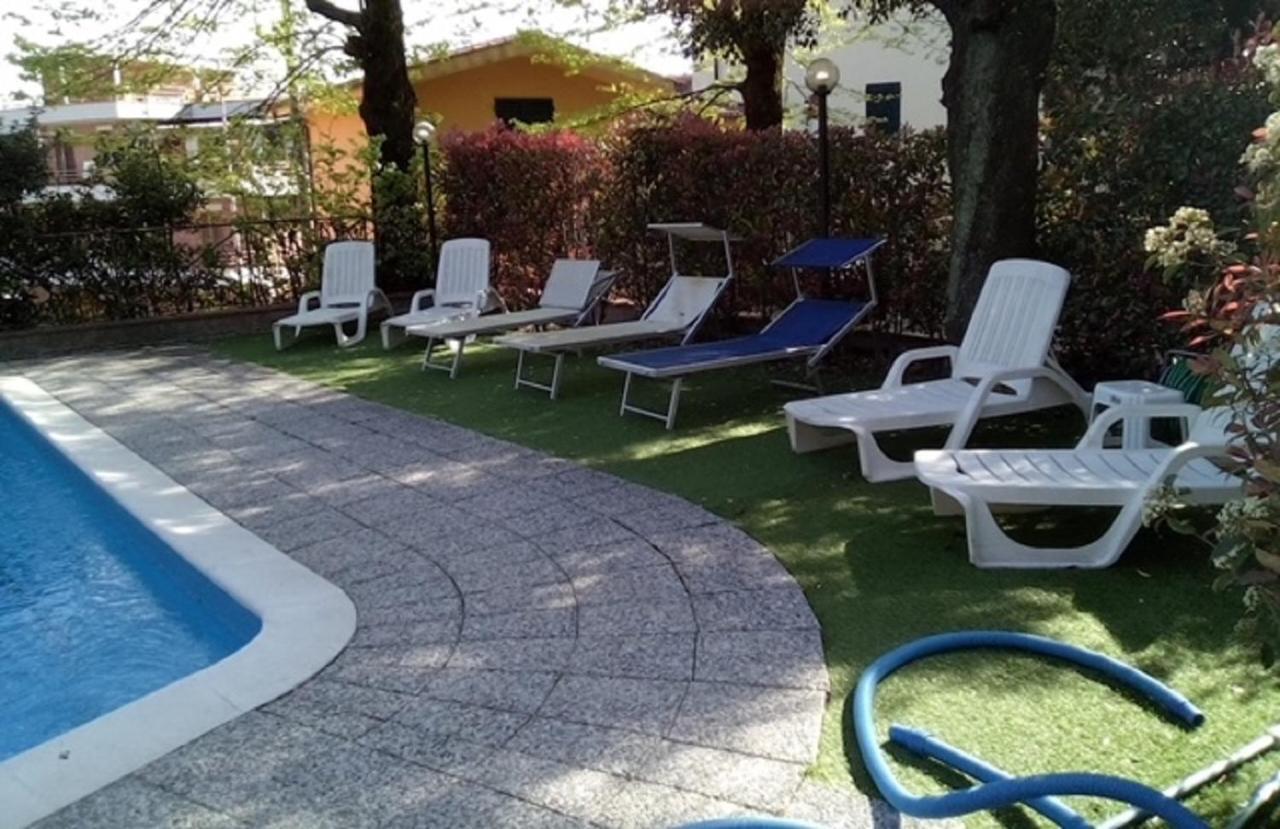 Hotel Prime - Montecatini エクステリア 写真