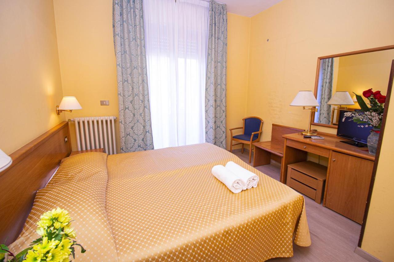 Hotel Prime - Montecatini エクステリア 写真